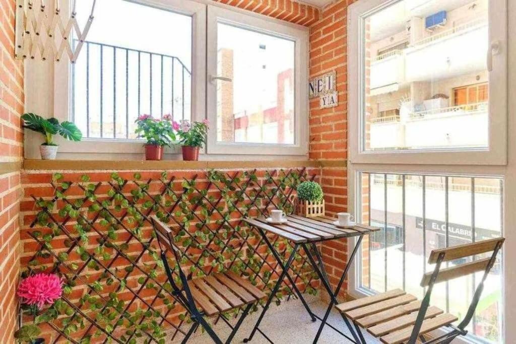 Flamenco Chill Apartment Torrevieja Exterior photo