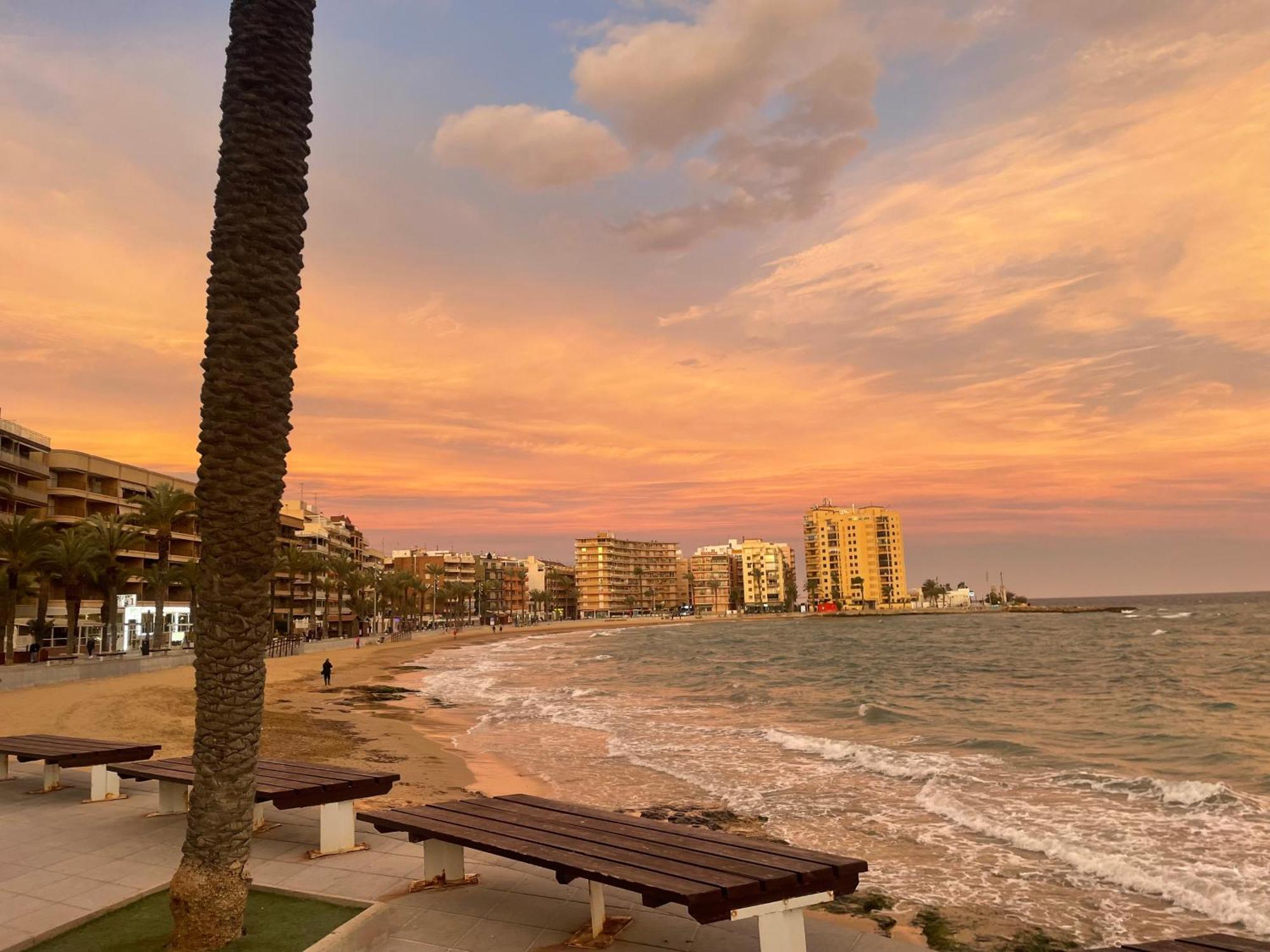 Flamenco Chill Apartment Torrevieja Exterior photo